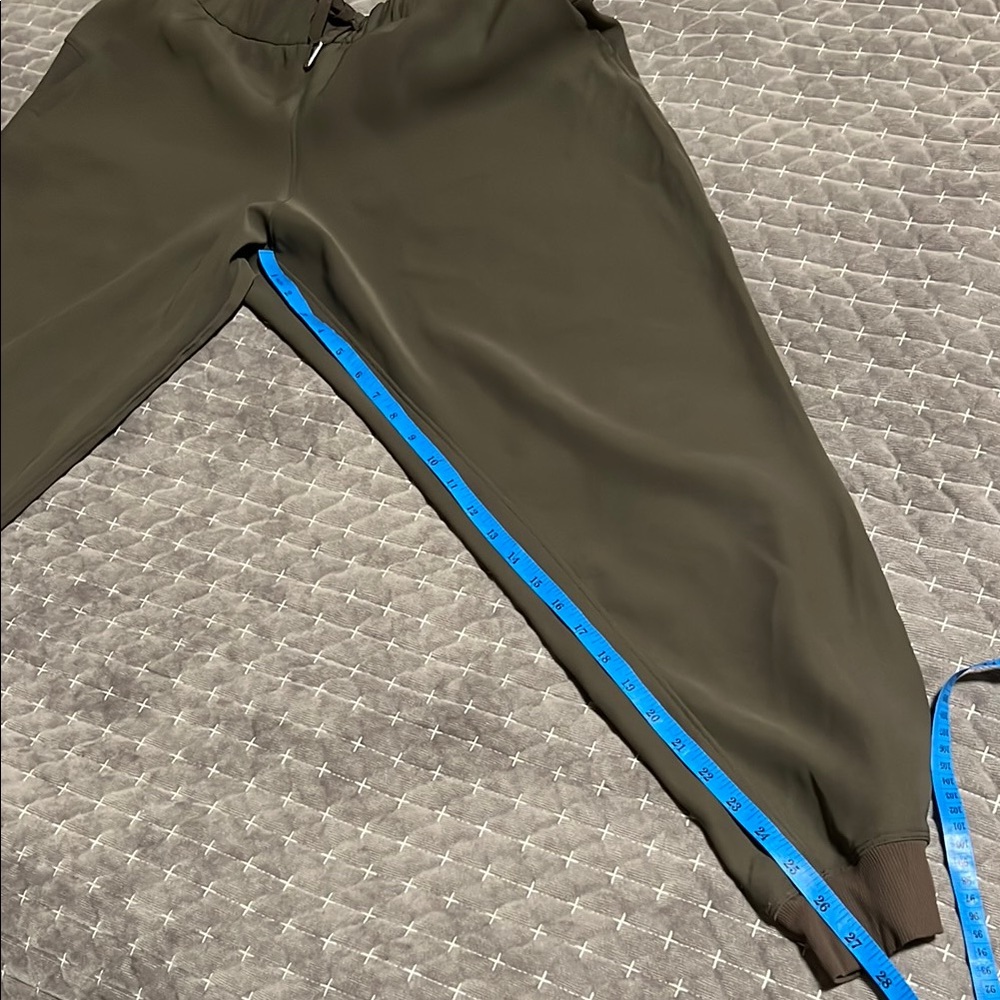 Lululemon ABC joggers - Picture 5 of 7